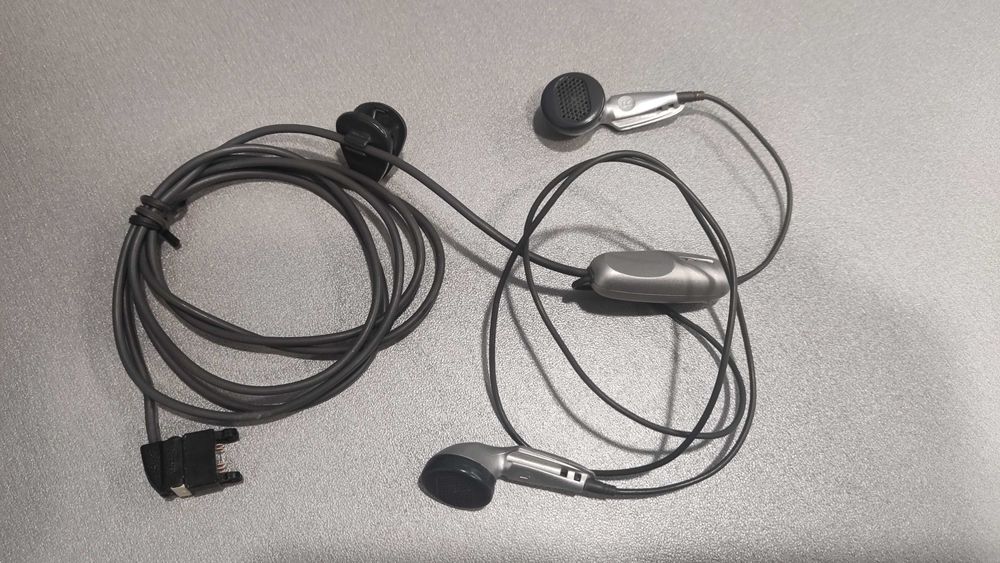 Оригинальные наушники Sony Ericsson