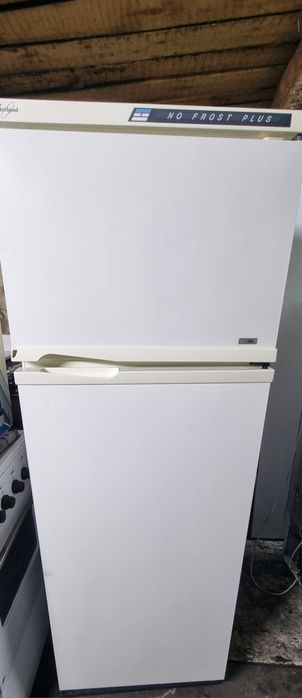 Холодильник Whirlpool