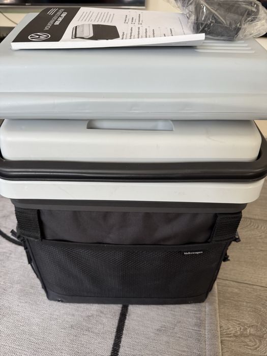 Lodówka turystyczna VW oryginał ASO