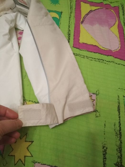 Куртка курточка ветровка для девочки