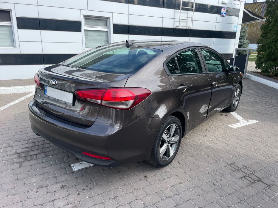 Оренда авто 4500 в тиждень. 10-12л/100км Газ/бензин