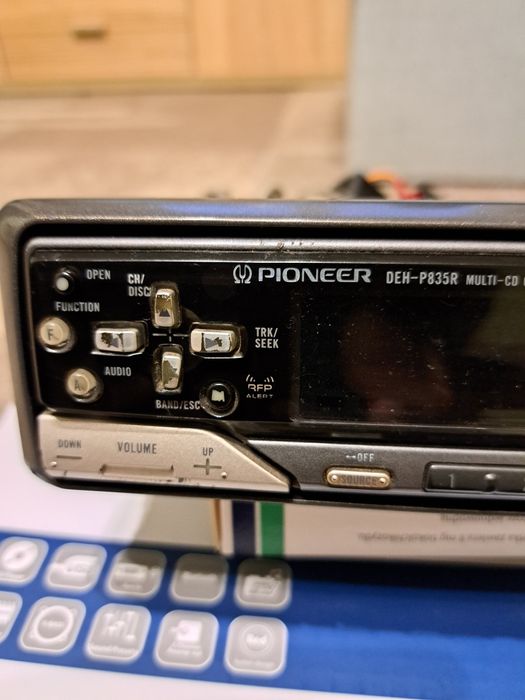 Sprzedam radio Pioneer kasetowe