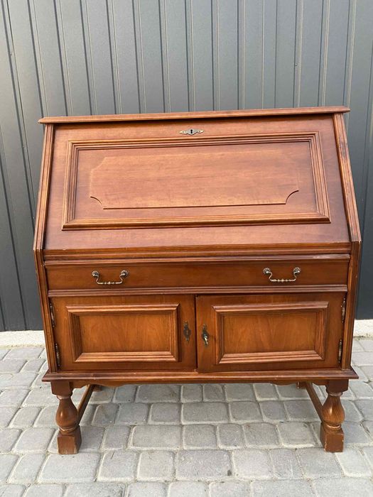 Piękny drewniany sekretarzyk z szufladkami.Retro.Vintage.Transport.Oka