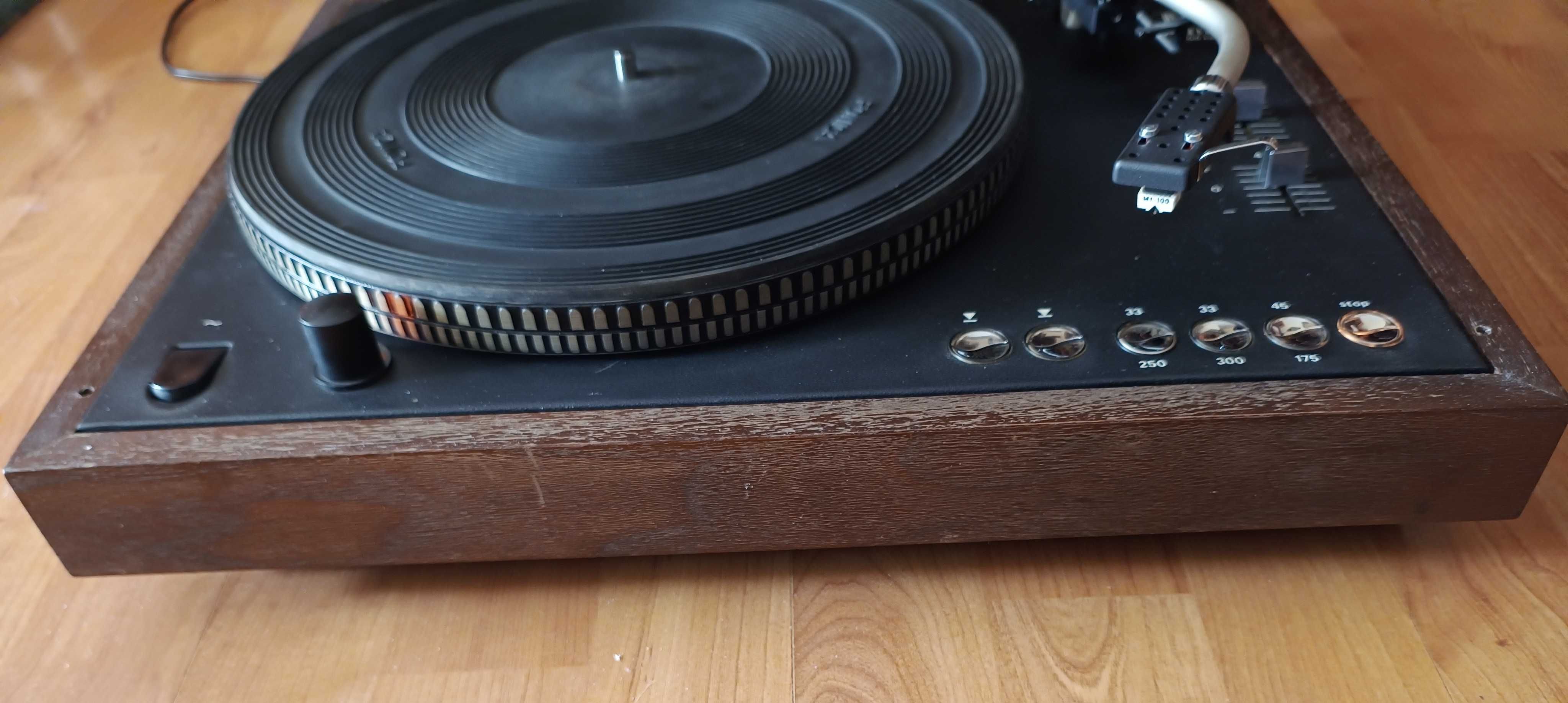 Gramofon Daniel G-1100fs