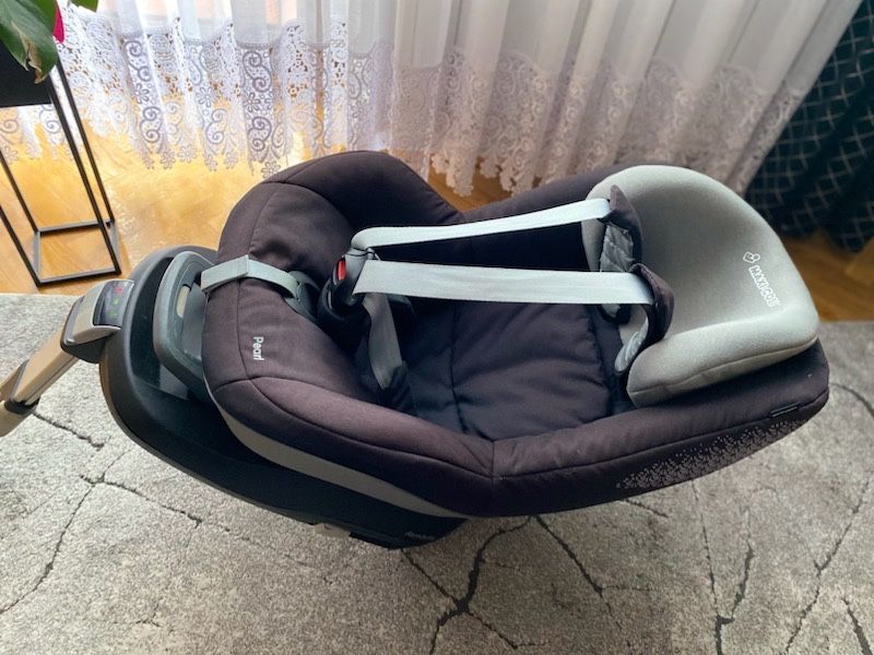 Fotelik Maxi Cosi Pearl + baza isofix - family fix