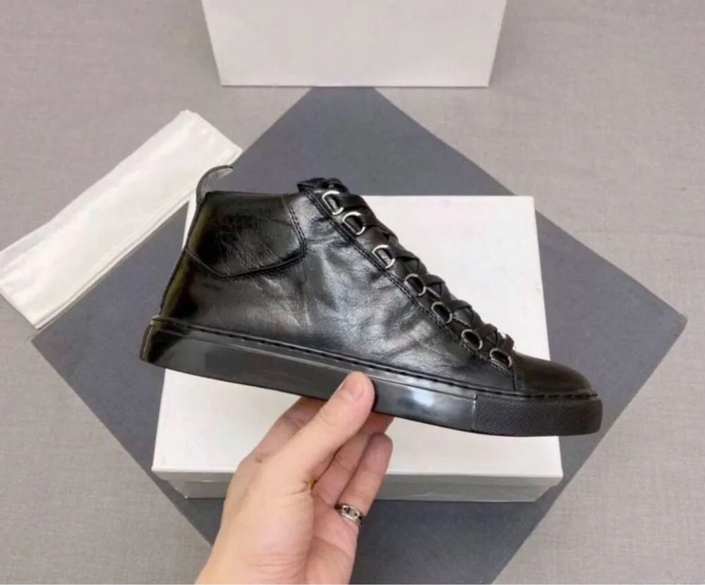 Balenciaga arena | баленсиага арены