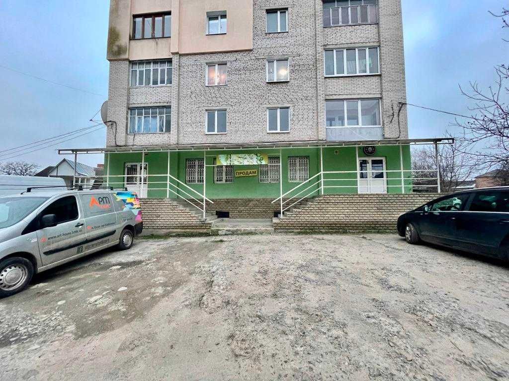 Продаж комерційного приміщення за 465 дол за м.кв.!