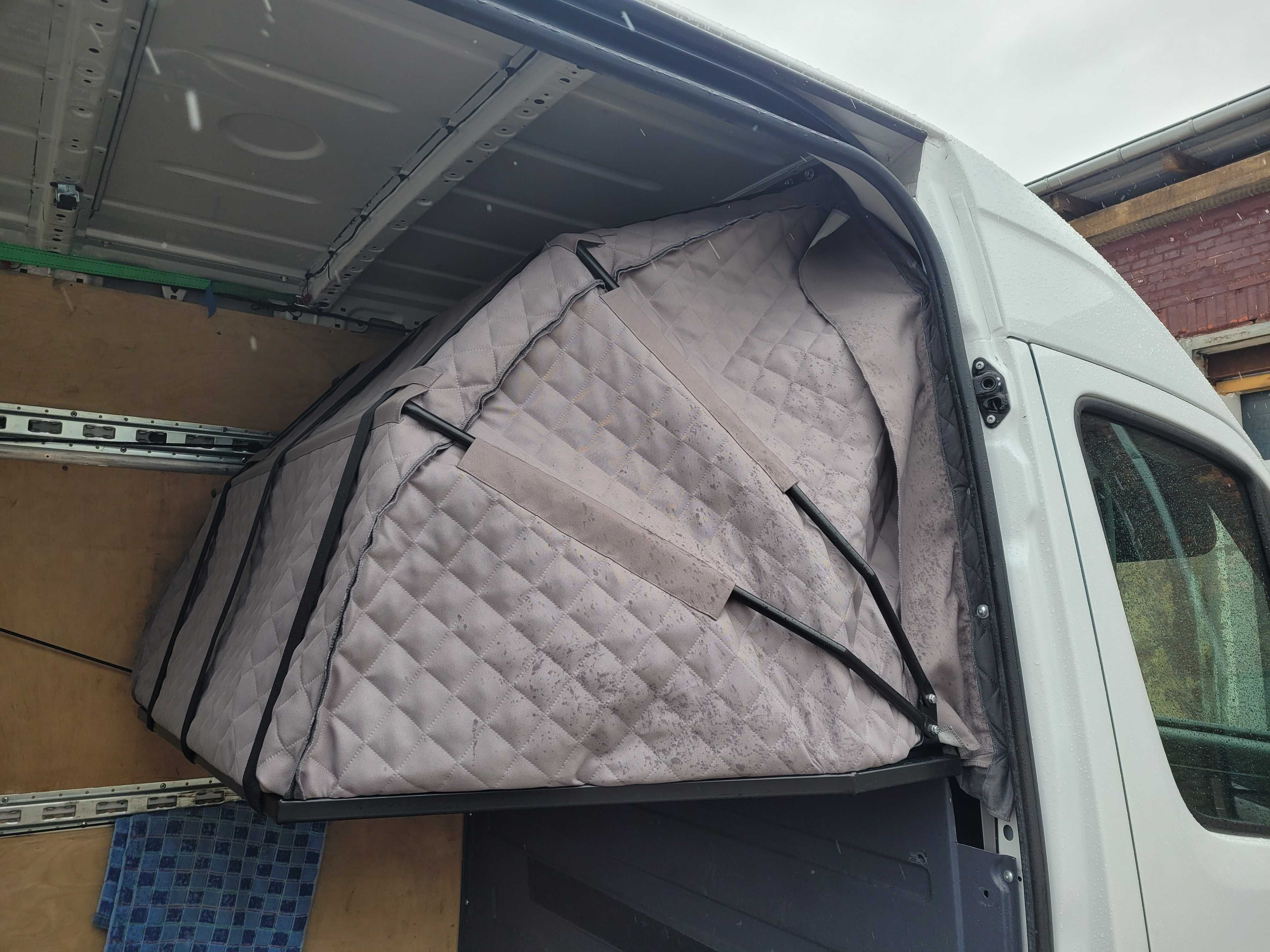 Składane łóżko do busa, kabina sypialna w busie, łóżko w busie furgon