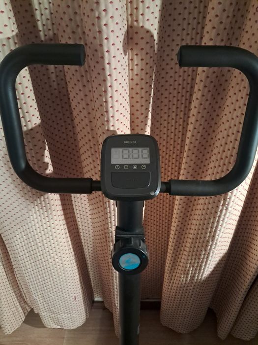 Bicicleta estática ESSENTIAL