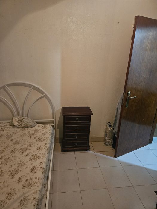 Quarto para arrendar