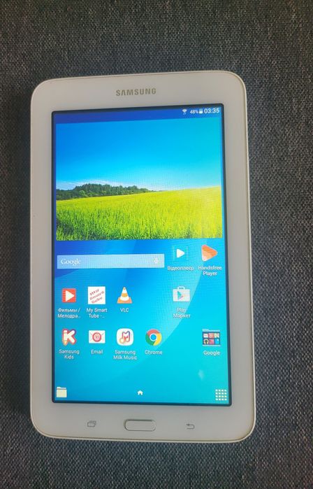 Планшет  Sumsung Galaxy Tab Elite  + чехол + клавиатура