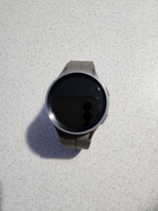 Sprzedam smartwatch Samsung Galaxy Watch 5 pro