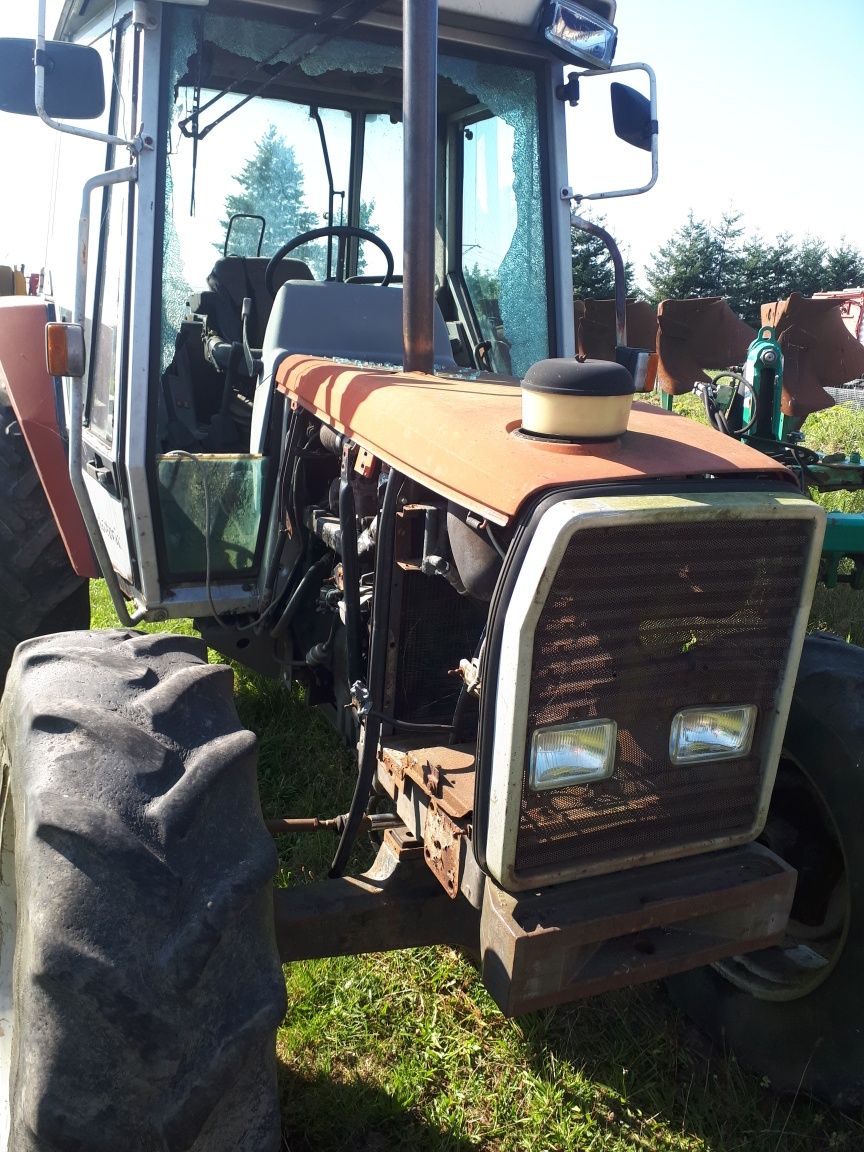 Massey ferguson 3065 przedni most skrzynia biegów  części