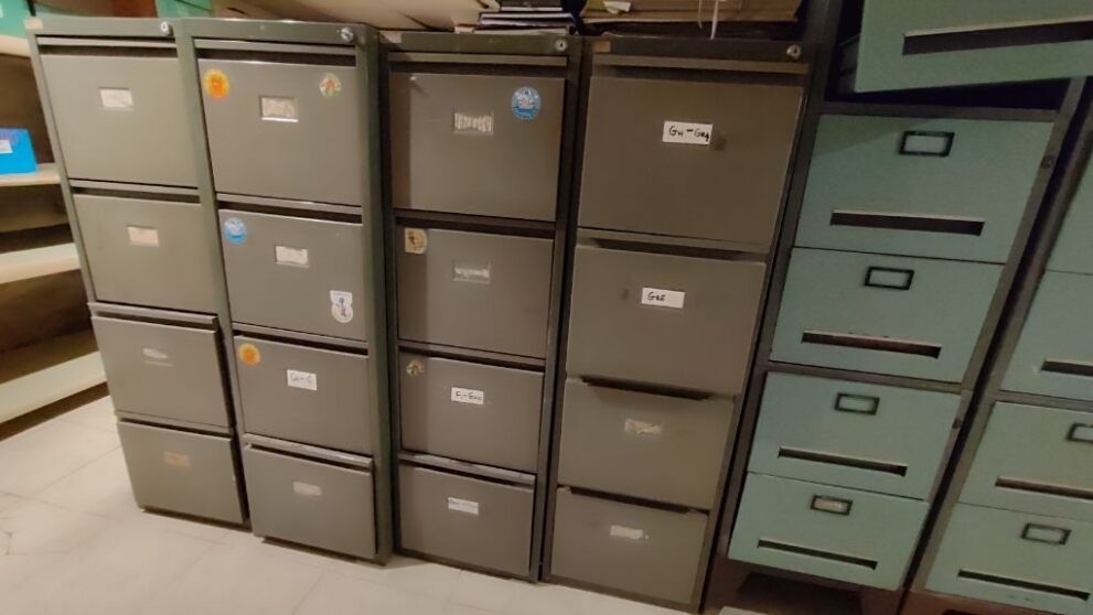 Regały szafki blaszane