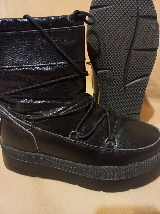 Сапоги женские. Снегоходы. Лунаходы Moon Boot.