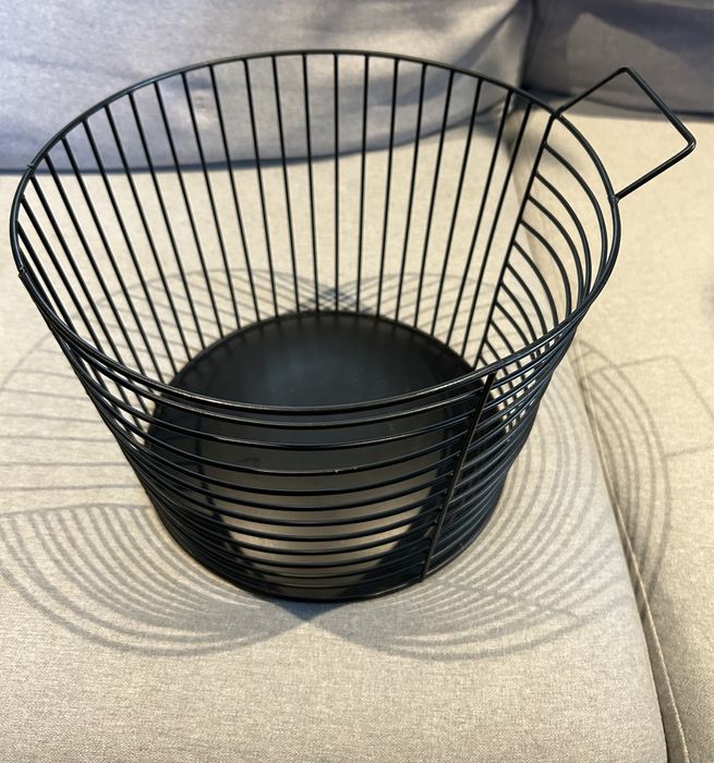 Koszyk czarny metalowy przechowywanie