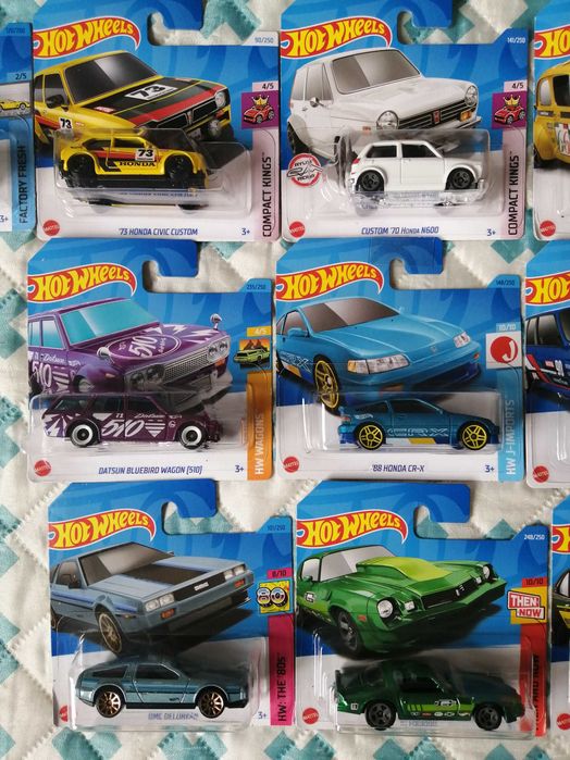 Hot wheels novos