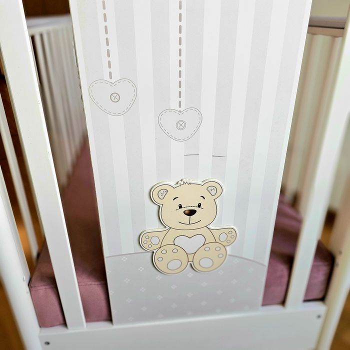 Berço da Pali em madeira maciça