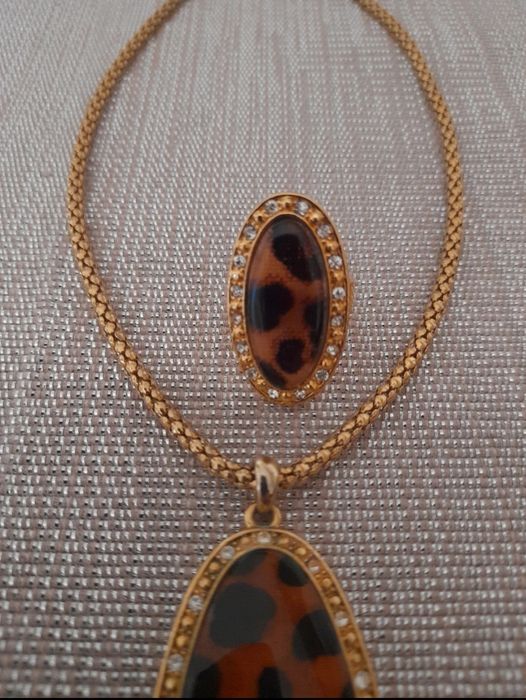 Komplet biżuterii Avon