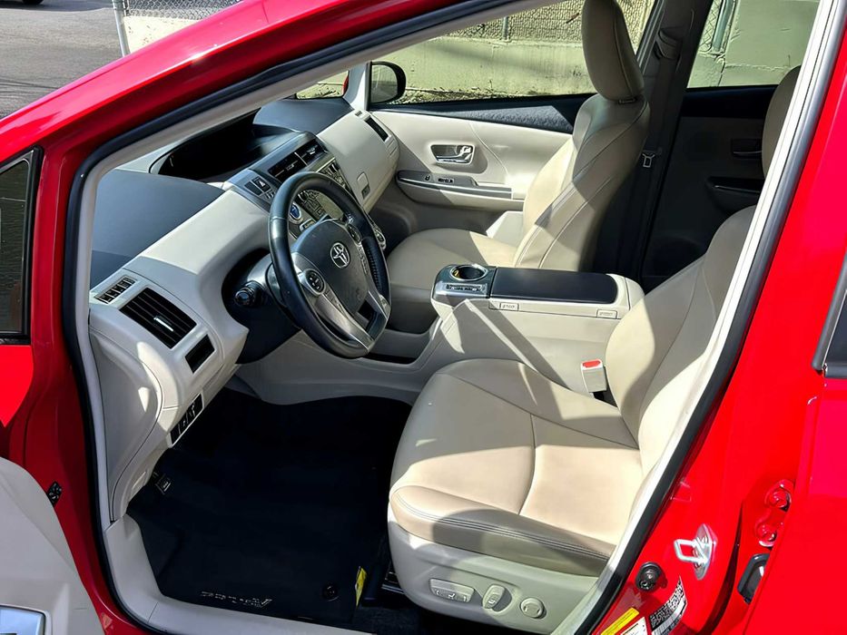 Toyota Prius      2017