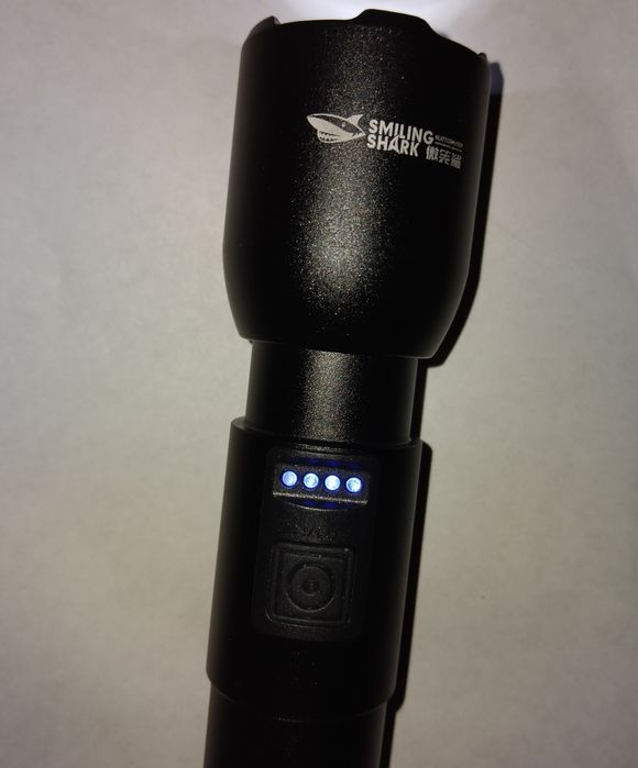 Фонарик 18650 аккумулятор