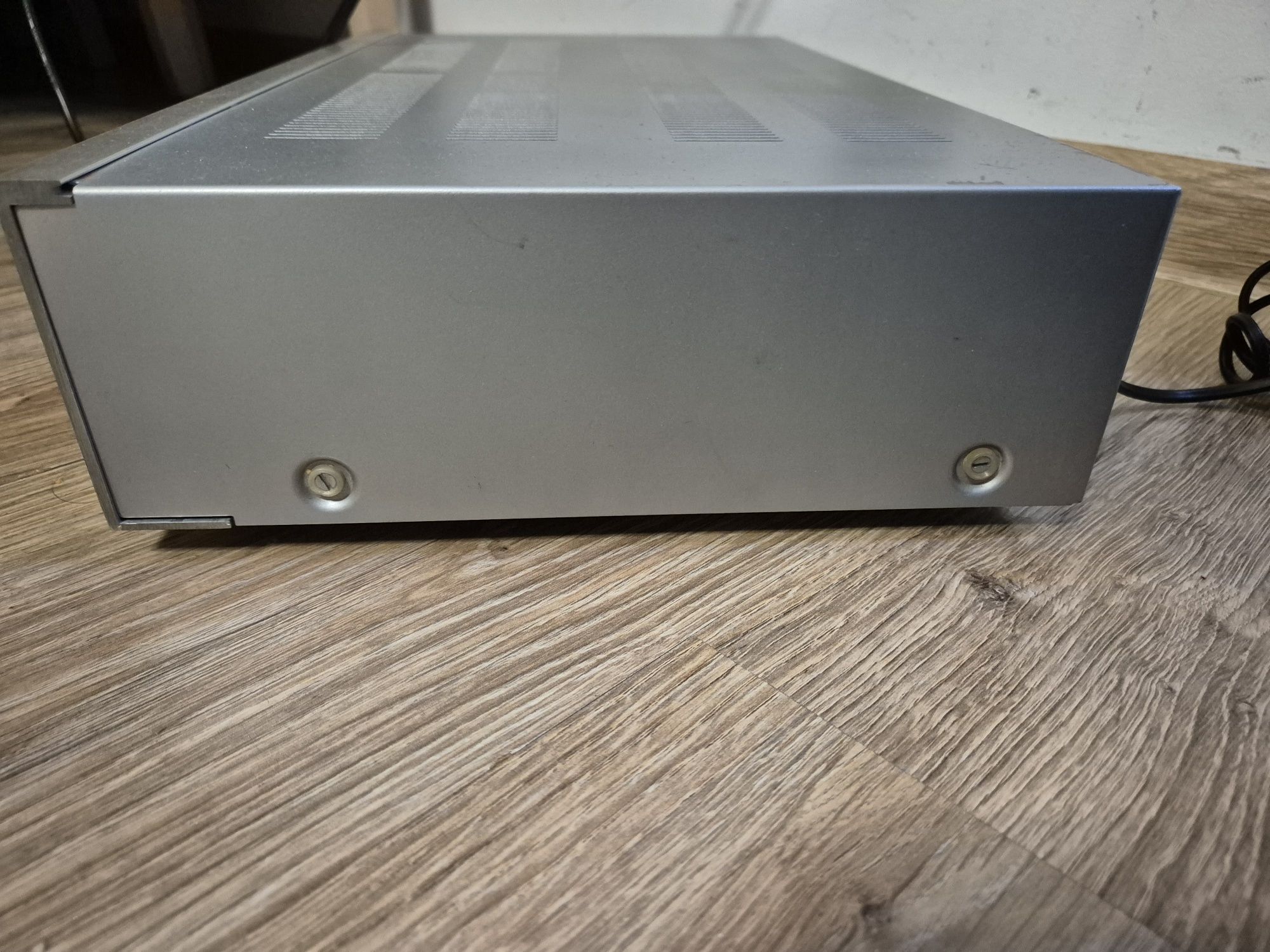 Korektor Diora FS 0422 (Macwatts)