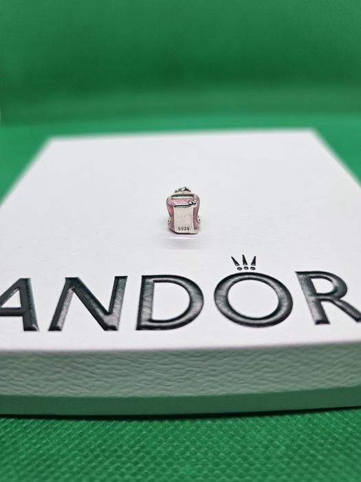 Charms do bransoletki Pandora