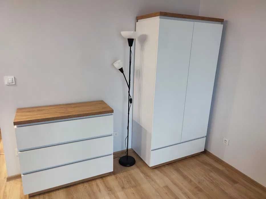 Montaż , składanie mebli , skręcanie mebli , ustawianie mebli