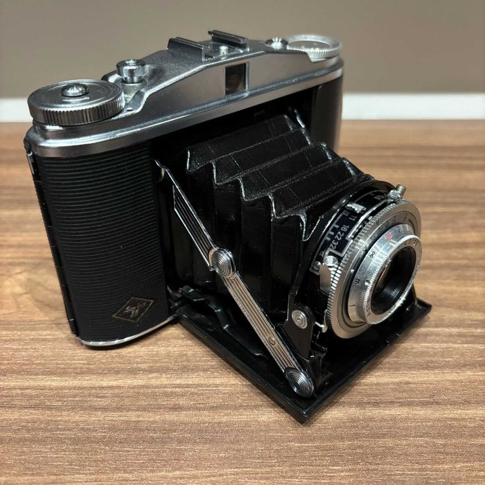 AGFA Isolette II Apotar 4.5/80 + oryginalny futerał - aparat mieszkowy