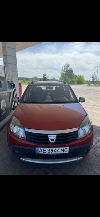 Продам автомобиль Dacia