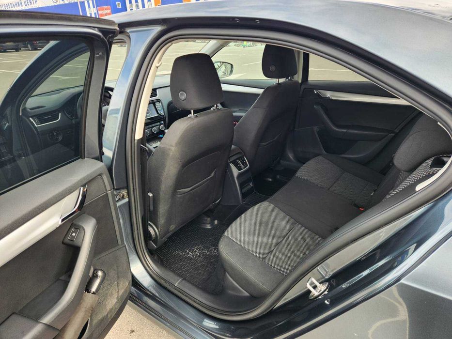 Продається Шкода Октавія А7; 1,6 D; 2015