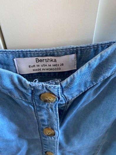 Jeansowa niebieska sukienka Bershka