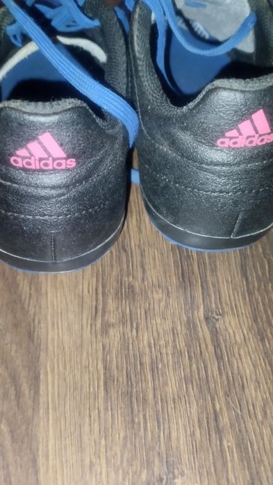 Дитячі бутси 34 розмір