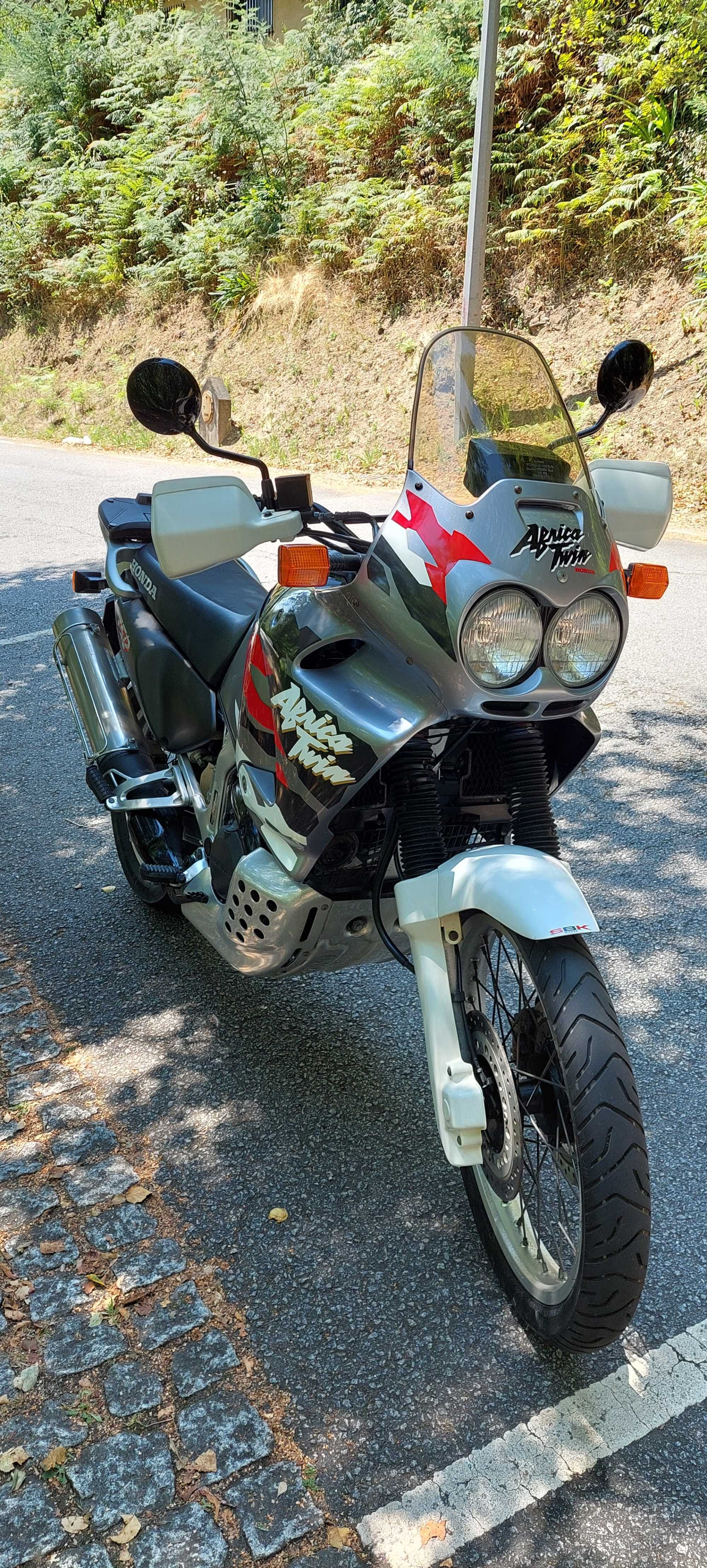 Africa Twin XRV750