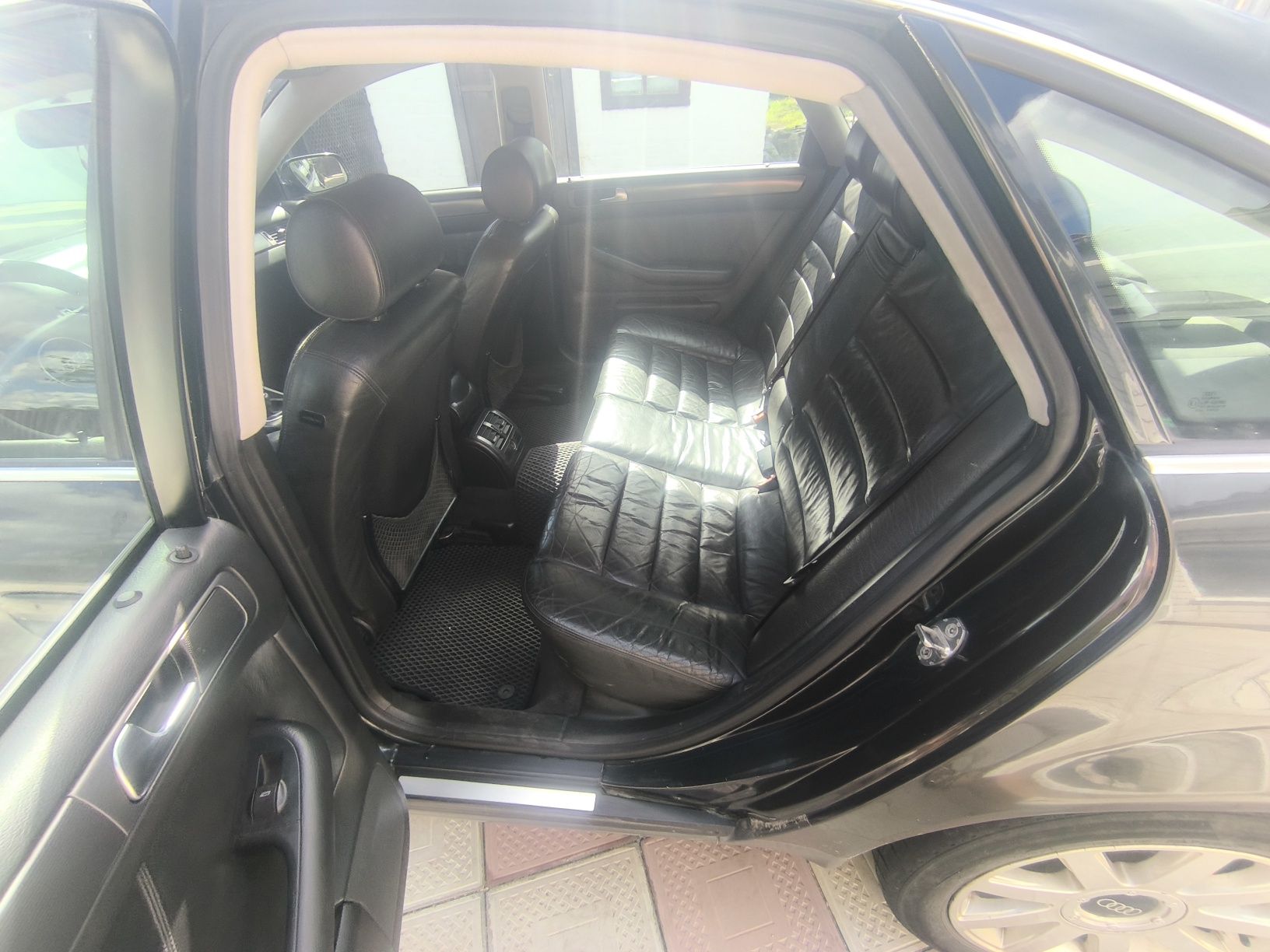 Ауді А6С5 Audi A6C5