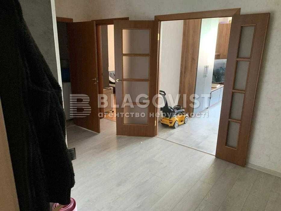 Верховинна, 35 Берестейський проспект  квартира  М"Житомирська"