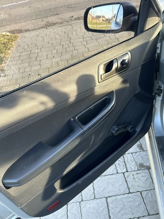 Продам шкода фабія skoda fabia 2006