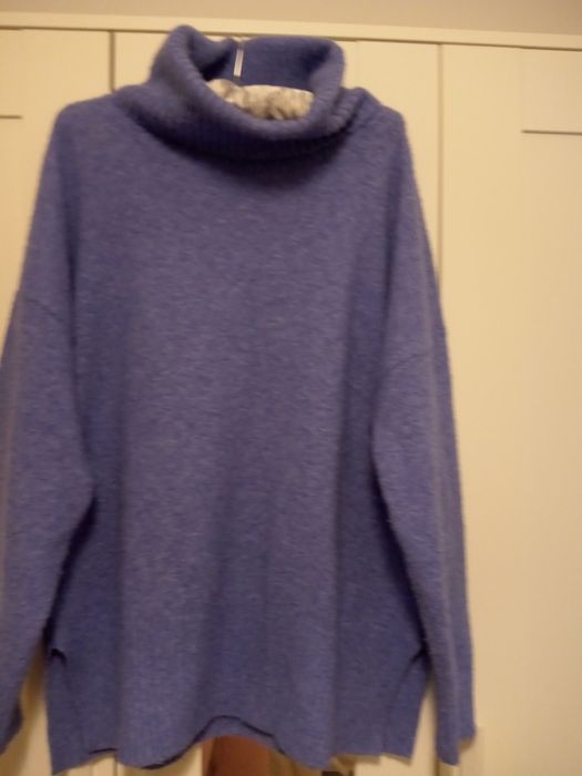 Dwa golfy w dobrej cenie.