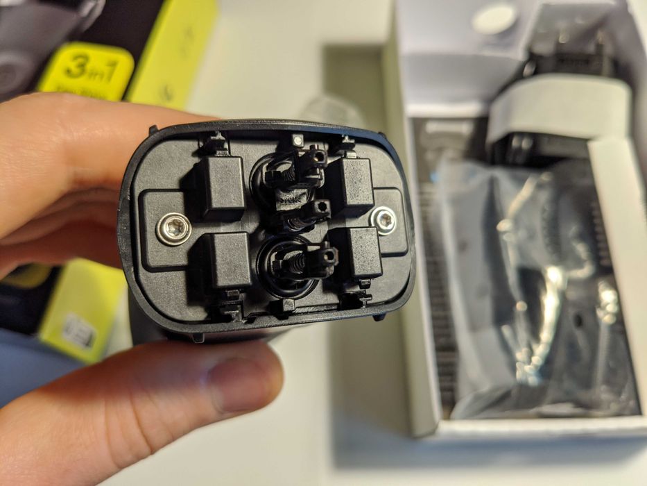 Електробритва Braun Series 3 Shave&Style 300BT Black