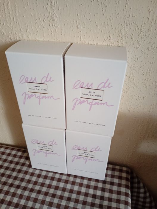 Sprzedam perfumy Viva La Vita