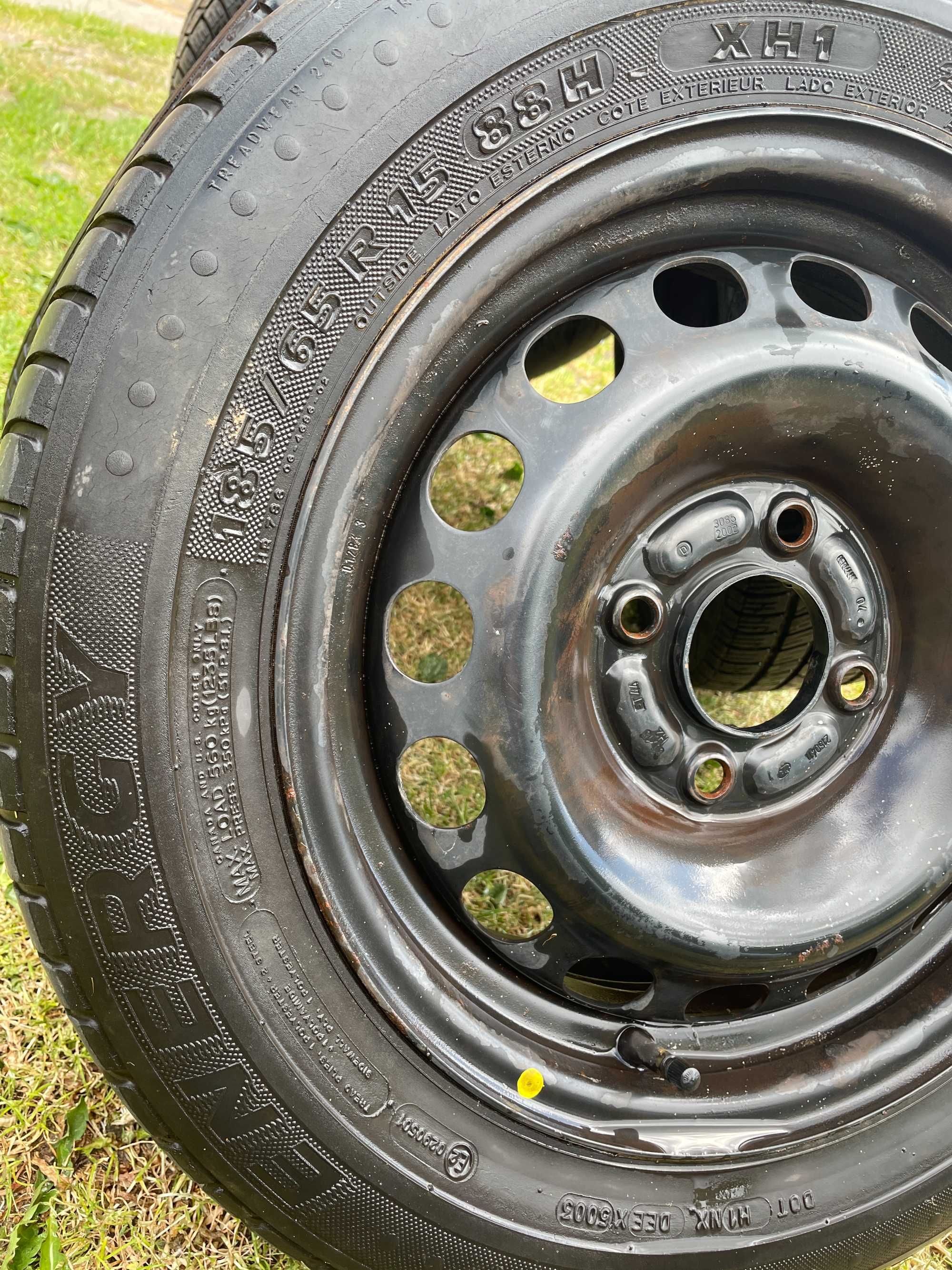 Felgi 4szt. 6Jx15 H2 i opony Michelin 185/60R15 Lato Energy Radial XSE