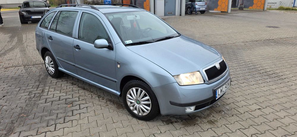 Skoda Fabia zadbana z nowym akumulatorem  1,4 MPI 2002R