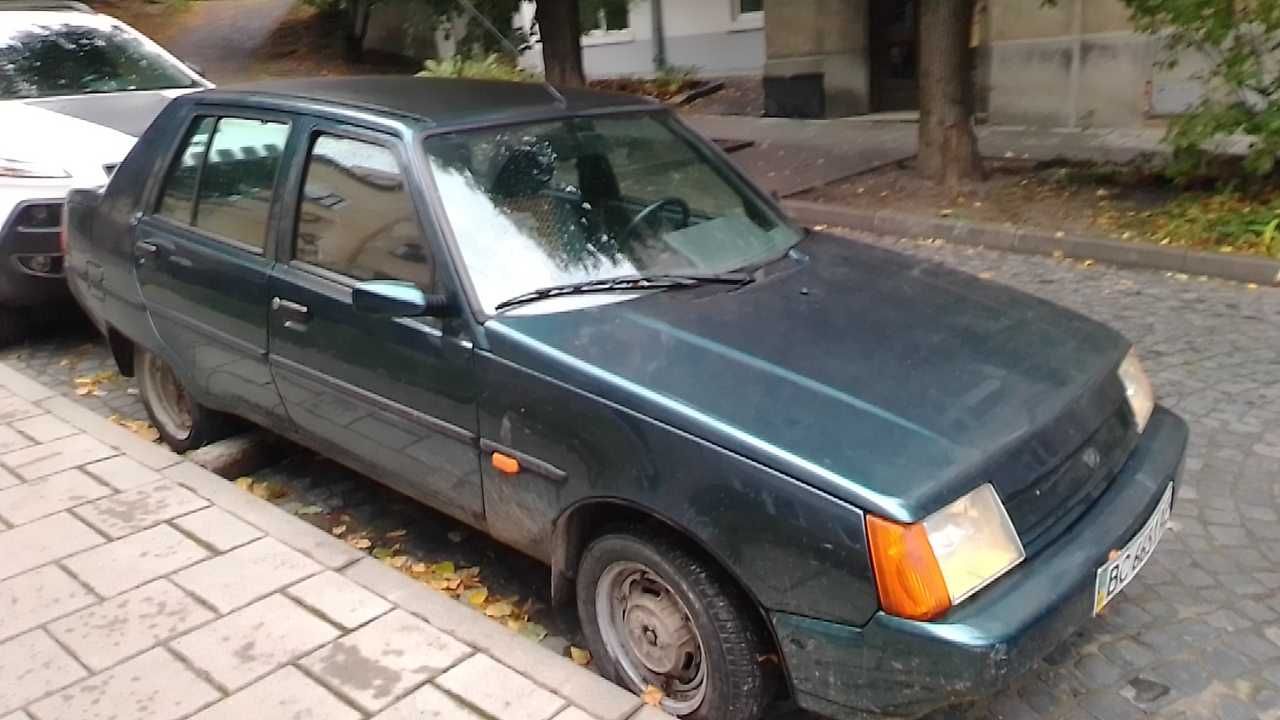 Авто Славута 1103