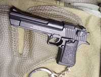 Desert Eagle пистолет брелок антистресс
