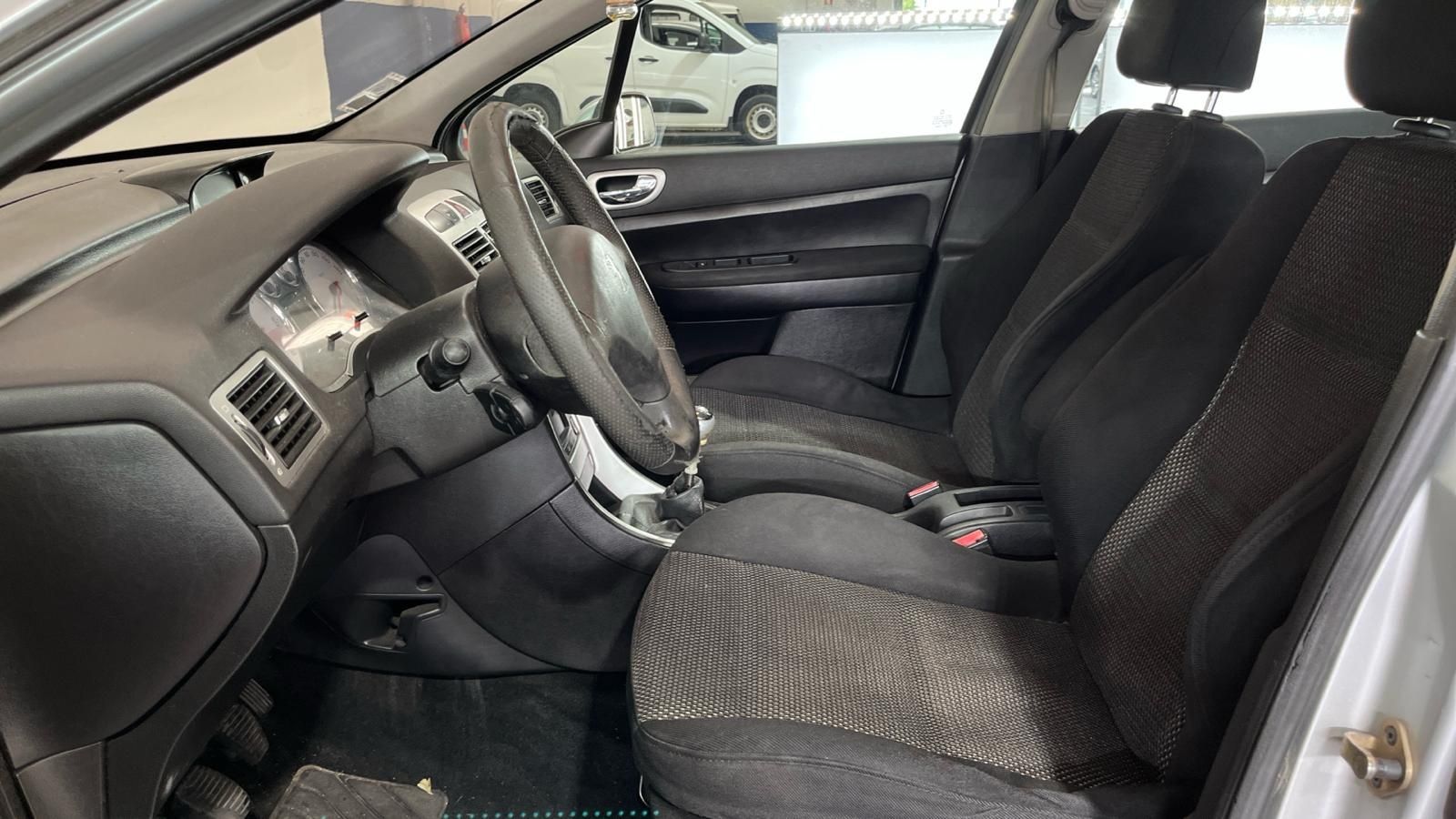Peugeot 307 diesel 1.6 HDI EXECUTIVE