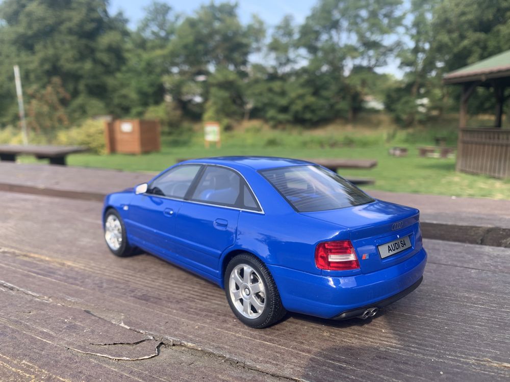 Audi S4 A4 B5 1:18 otto quattro 2.7 Bi turbo Nogaro Blue