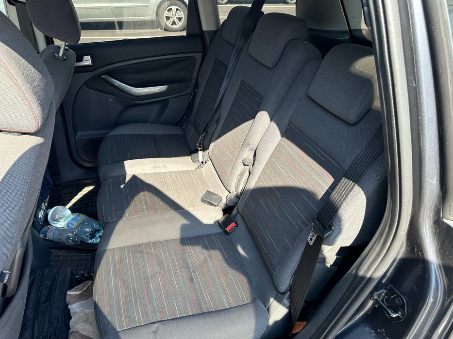 Автомобіль Ford C-Max 2007