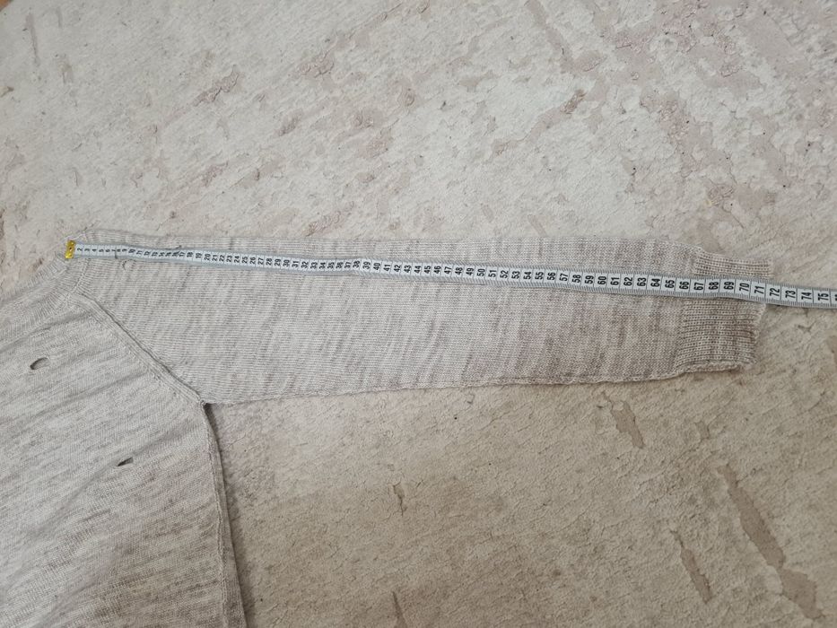 Свитер реглан шерсть пр Италия р.42-44