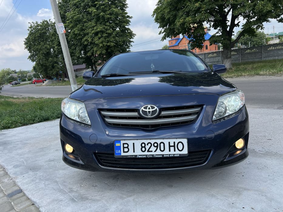 Тойота корола 1.6 автомат