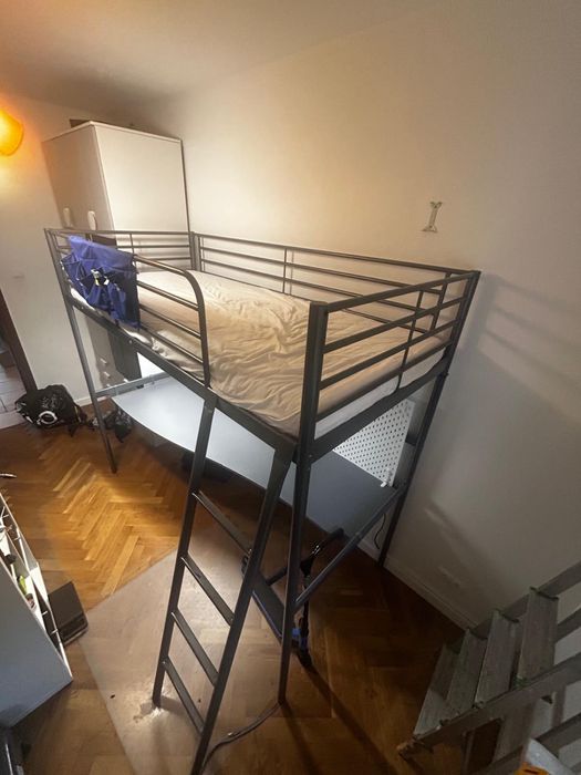 Łóżko piętrowe / na antresoli